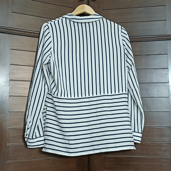 Forever New White and Navy Striped Regular Fit Shirt - Picture 3 of 7